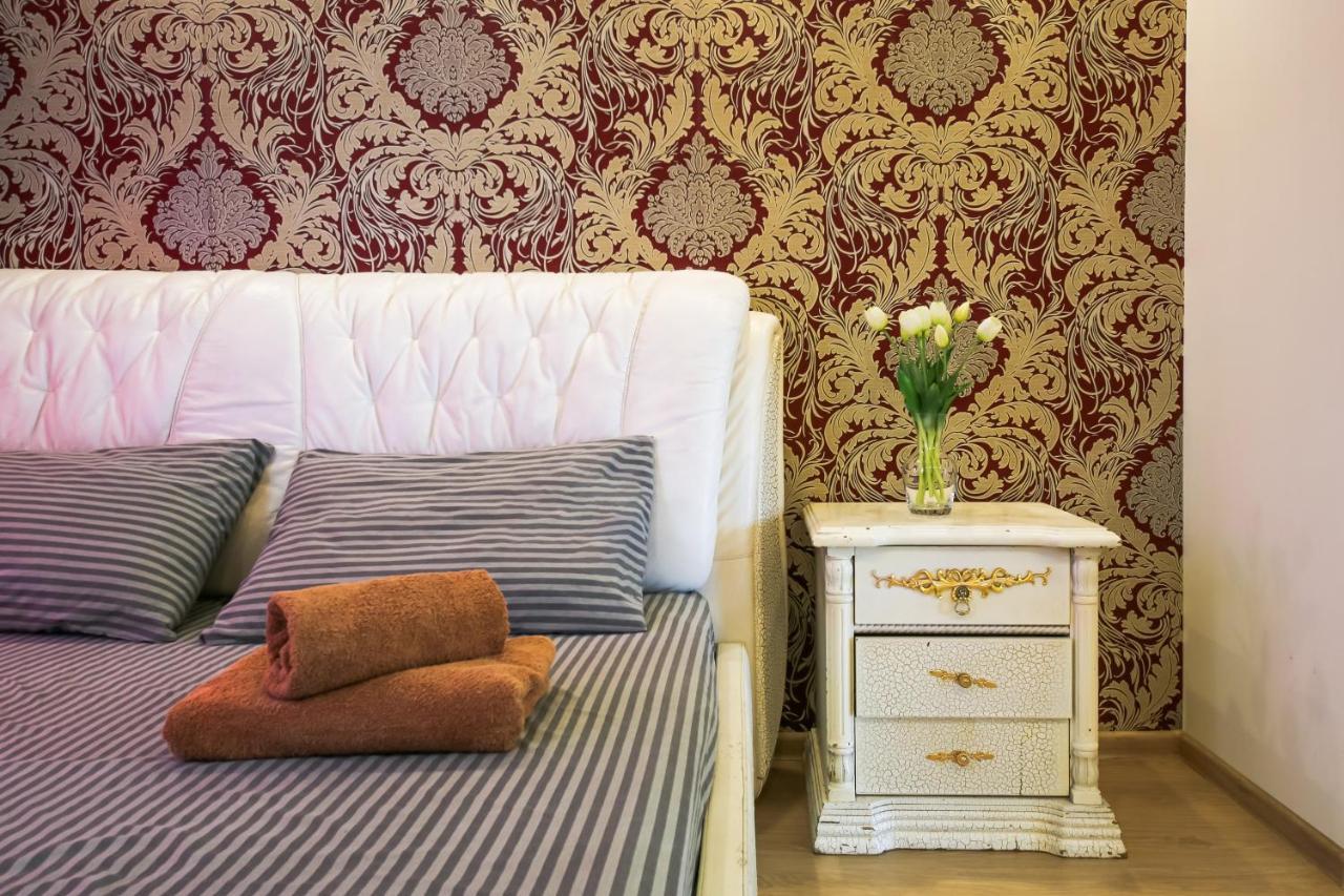 Apartment 2к на бульварі лесі українки, поруч з метро печерська. Kyiv
