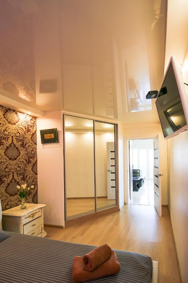 Apartment 2к на бульварі лесі українки, поруч з метро печерська. *